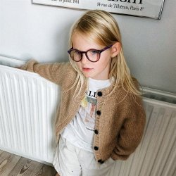 Novice Cardigan Junior - Chunky Edition - PetiteKnit strikkekit