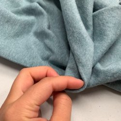 ko-tex isoli med bld bagside i stvet lys turkis fv. 1742 - pr. 0,25 meter