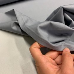 �kologisk bomuldspoplin i gr� fv. 92 - pr. 0,25 meter