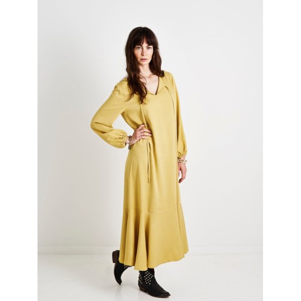 Onion 2082 - Maxi-kjole med posermer. Snitmnster