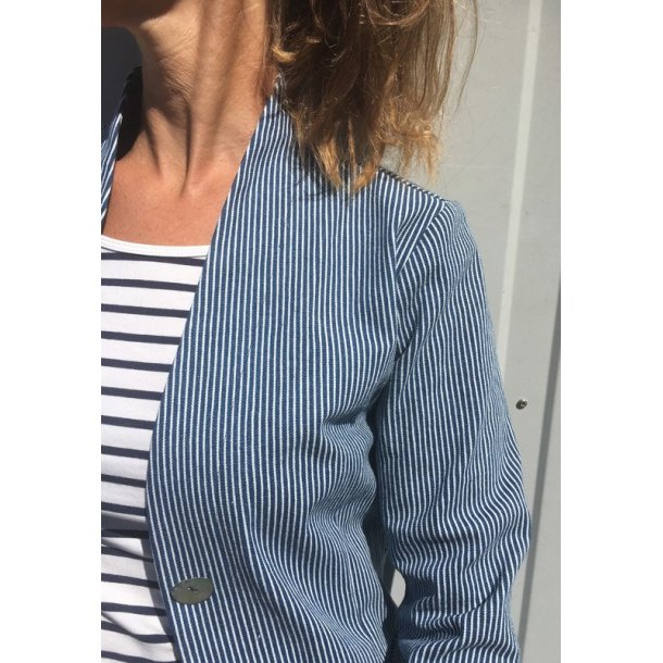 Onion 9017 - Jakke med st�krave. Snitm�nster