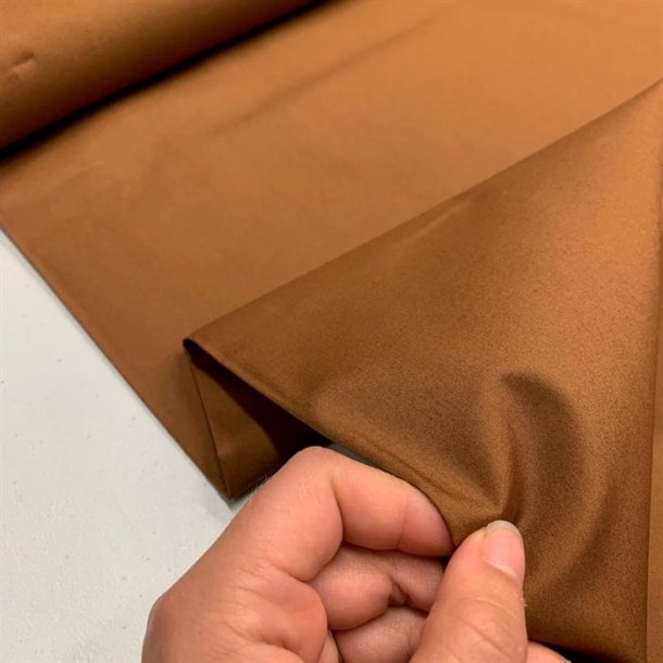 Papertouch poplin, mrk gyldenbrun - pr. 0,25 meter