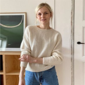 Ingen Dikkedarer Sweater - strikkeopskrift fra PetiteKnit
