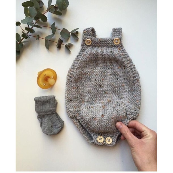 Lillebrors Romper - strikkeopskrift fra PetiteKnit