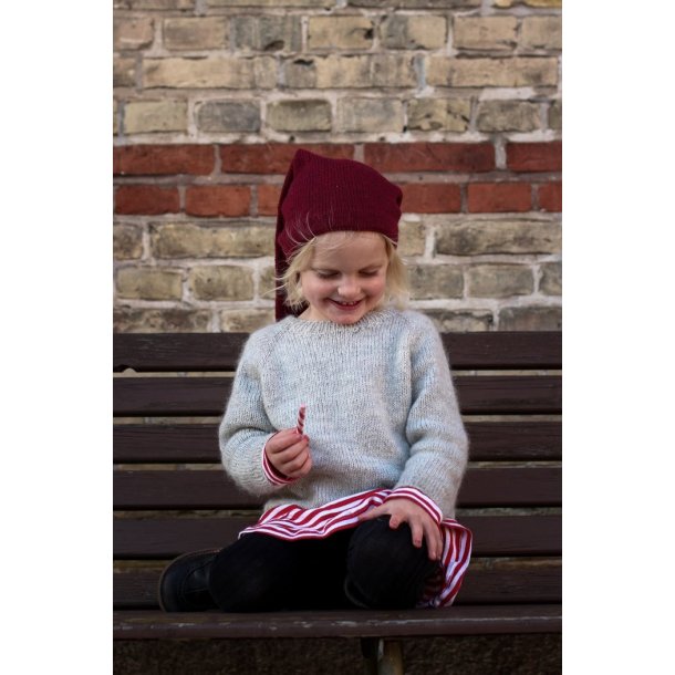 Nissehue - strikkeopskrift fra PetiteKnit