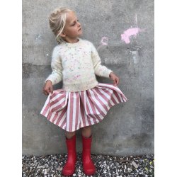 Stockholm Sweater Junior - strikkeopskrift fra PetiteKnit