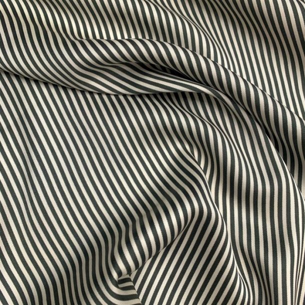 Glat polyester med smalle striber i kit og koksgr - pr. 0,25 meter