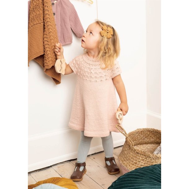 Sandnes strikkehfte 1817 - Babyuld