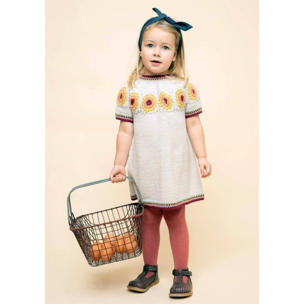 Sandnes strikkehfte 1901 - Sisu Barn