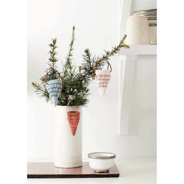 Sandnes strikkehfte Tema 57 - Jul