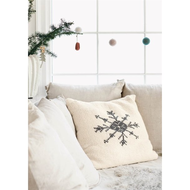 Sandnes strikkehfte Tema 57 - Jul