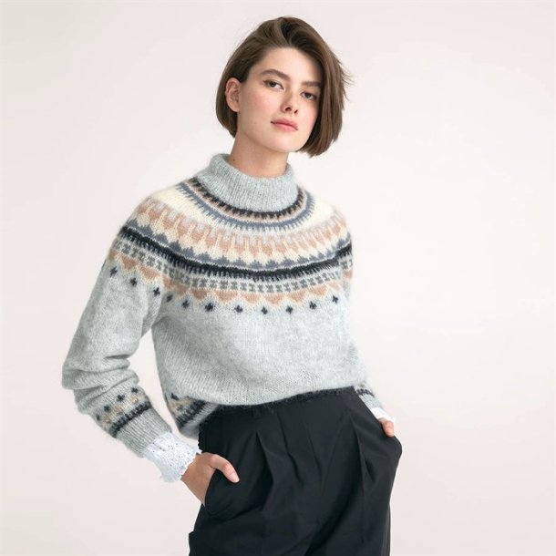 Tema 70: Grnland Genser/sweater - strikkekit fra Sandnes Garn