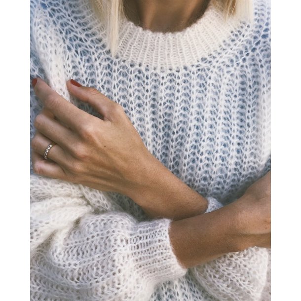 September Sweater - strikkeopskrift fra PetiteKnit