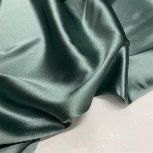 Silke med str�k i havgr�n - pr. 0,25 meter