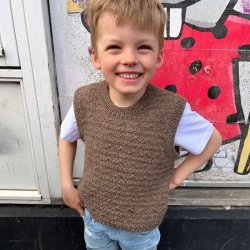 Sille Slipover Mini - strikkeopskrift fra PetiteKnit