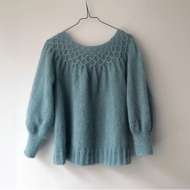 Smuk Smock Sweater - et CaMaRose strikkekit i Mnestrle