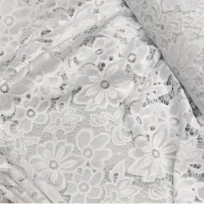 Smuk strkblonde med store blomster i hvid - pr. 0,25 meter