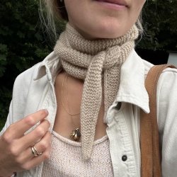 Sophie Scarf - Cashmere Verde Strikkekit