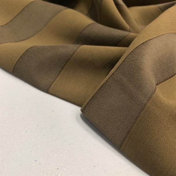 Stribet cupro i olivenbrun - pr. 0,25 meter