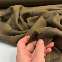 Stribet cupro i olivenbrun - pr. 0,25 meter