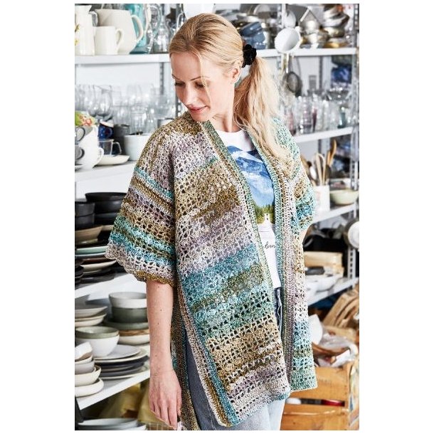 Strikkeopskrifter til Maja garn fra Permin