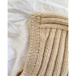 Sunday Balaclava Baby - strikkekit fra PetiteKnit