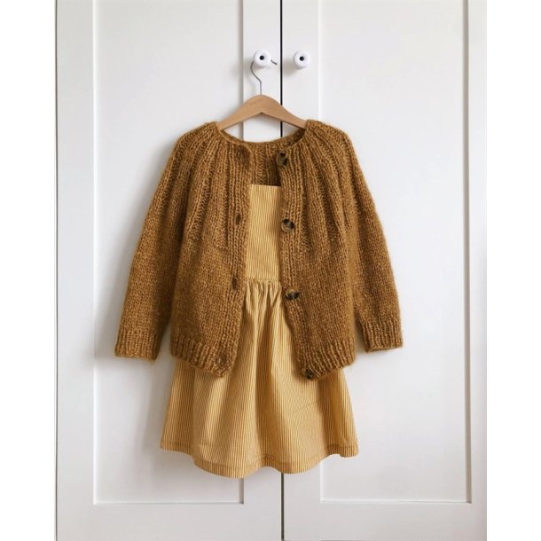 Sunday Cardigan Junior - strikkeopskrift fra PetiteKnit