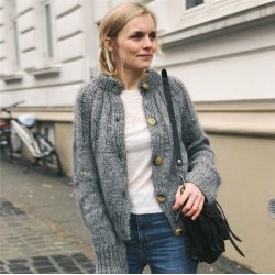 Sunday Cardigan - strikkeopskrift fra PetiteKnit