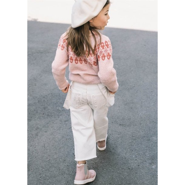 Vendela 2 fra Sandnes Garn - strikkehfte 2 med genser og jakke