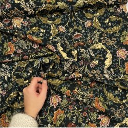 Viskose med forgrenede blade og blomster - pr. 0,25 meter