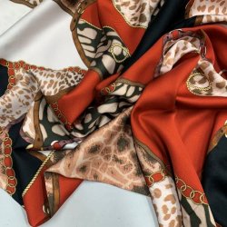 Viskose med leopardpletter, kder, blter mm. - pr. 0,25 meter