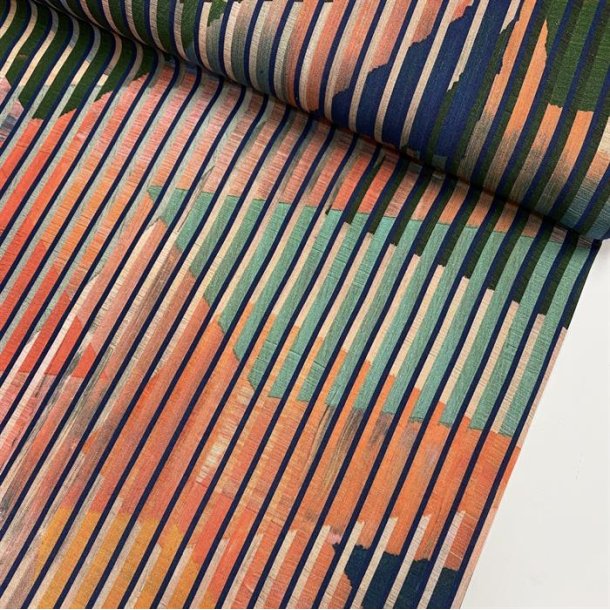 Viskose med trekanter og striber i klare farver - pr. 0,25 meter