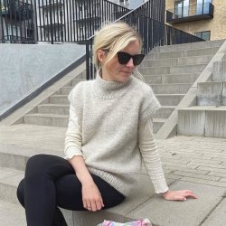 Weekend Slipover - strikkeopskrift fra PetiteKnit