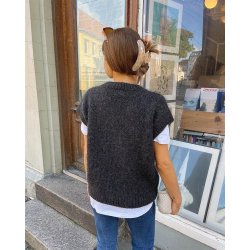 Weekend Slipover V-neck - strikkeopskrift fra PetiteKnit