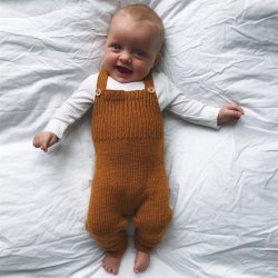 Willums Selebukser - strikkeopskrift fra PetiteKnit