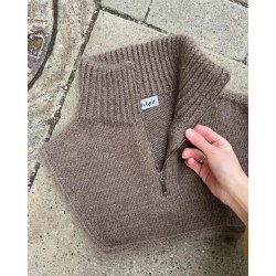 Zipper Neck - strikkeopskrift fra PetiteKnit