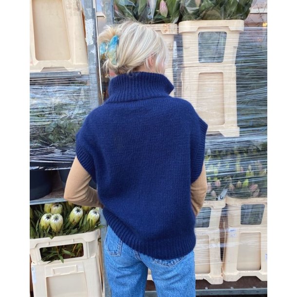 Zipper Slipover - strikkeopskrift fra PetiteKnit