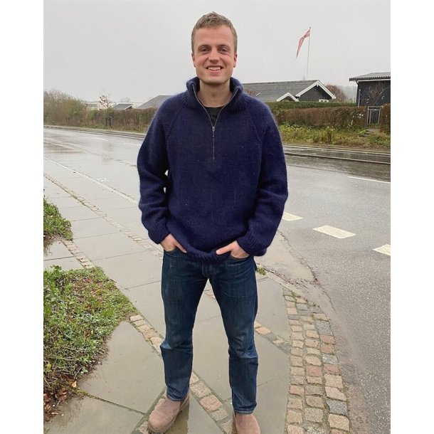Zipper Sweater - Man - strikkeopskrift fra PetiteKnit